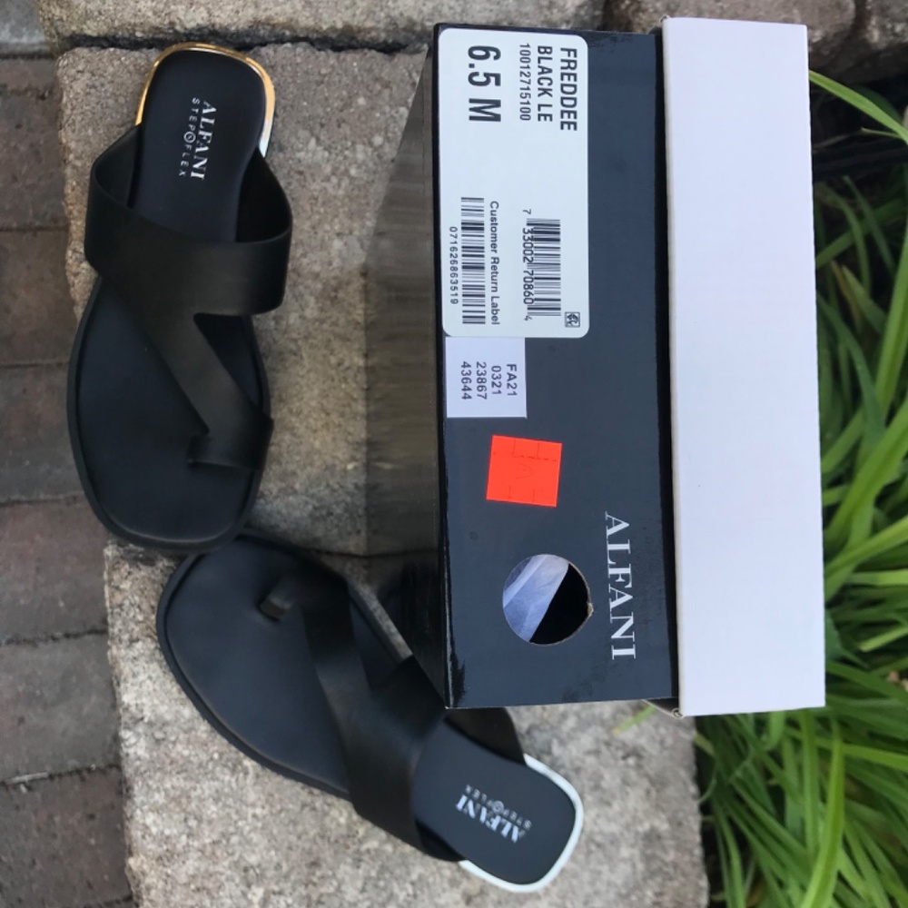Alfani sandals - Picture 3 of 4